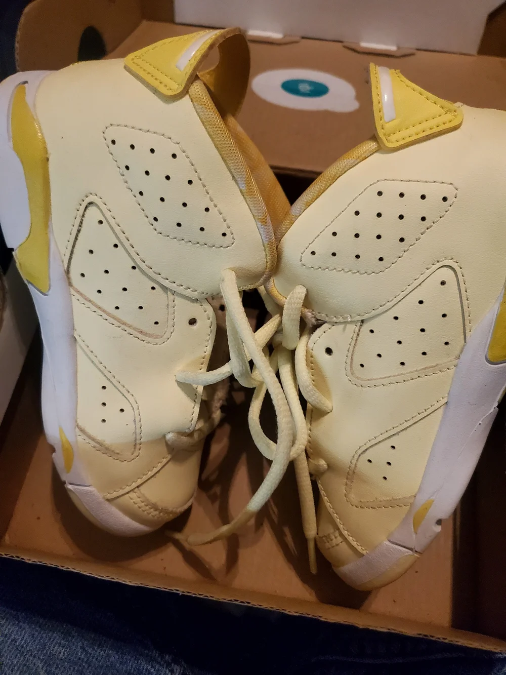 Jordan toddler Yellow High-Top Lace-Up Sneakers